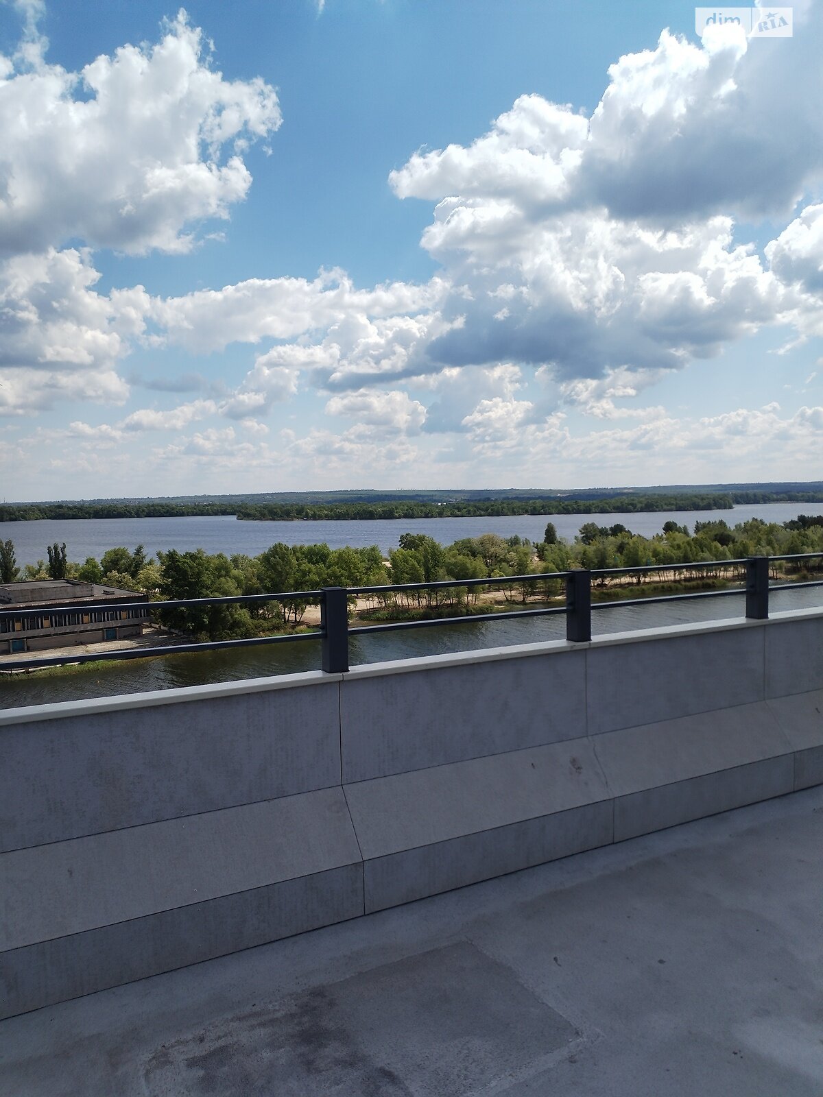 Продаж чотирикімнатної квартири в Дніпрі, на вул. Овражна 15, район Соборний фото 1 Продаж чотирикімнатної квартири в Дніпрі, на вул. Овражна 15, район Соборний фото 1
