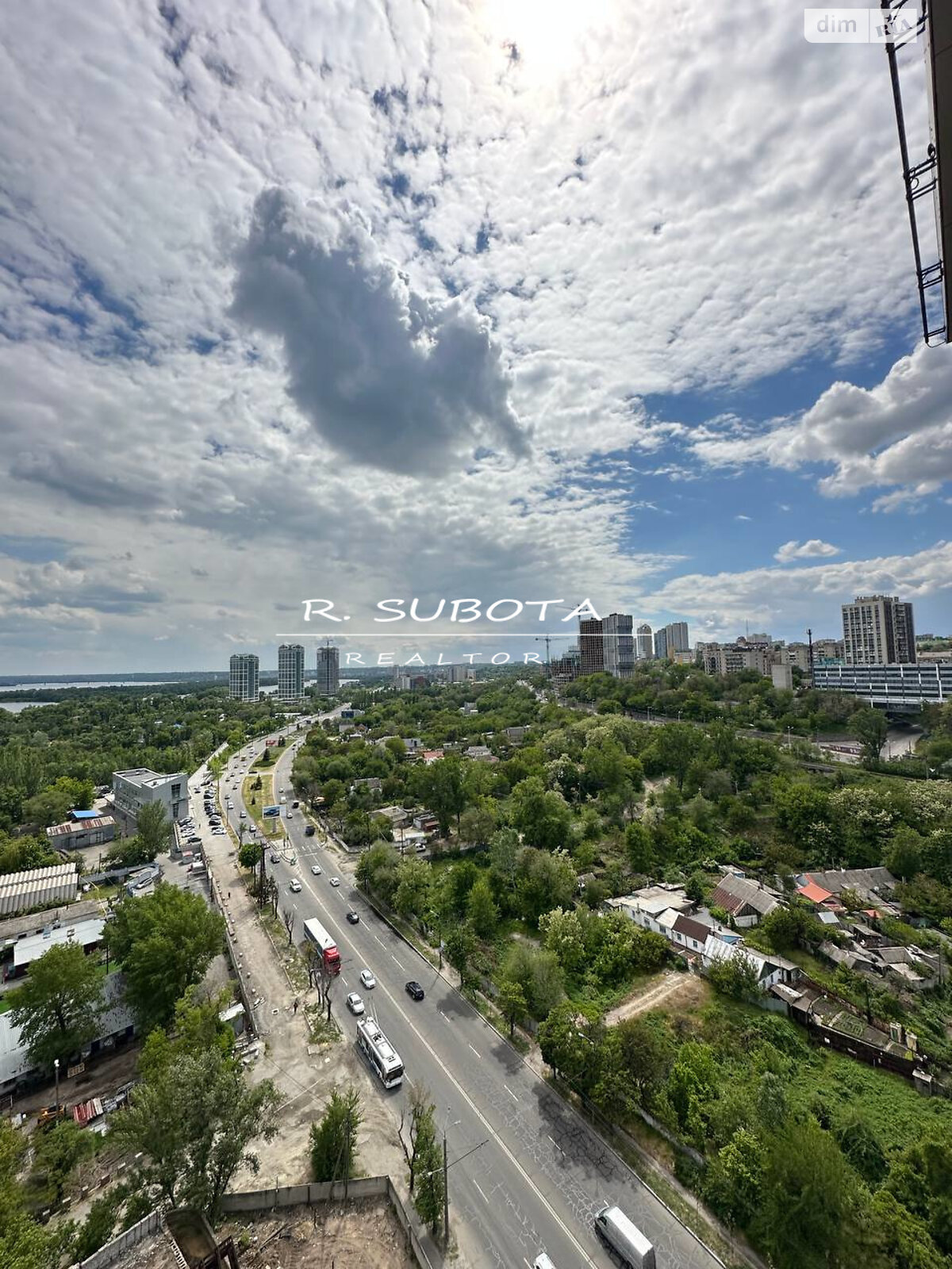 Продажа двухкомнатной квартиры в Днепре, на ул. Овражная 15, район Соборный фото 1 Продажа двухкомнатной квартиры в Днепре, на ул. Овражная 15, район Соборный фото 1