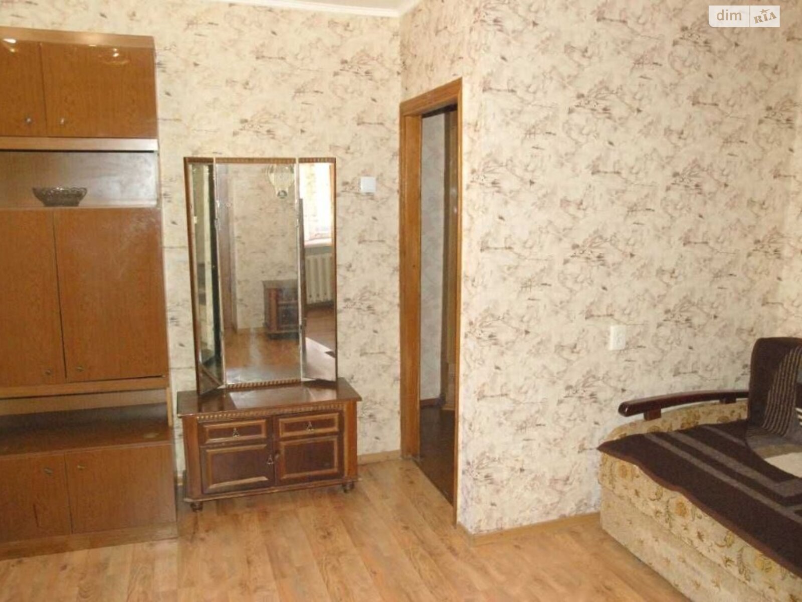 Продажа двухкомнатной квартиры в Днепре, на ул. Паторжинского 3, район Соборный фото 1
