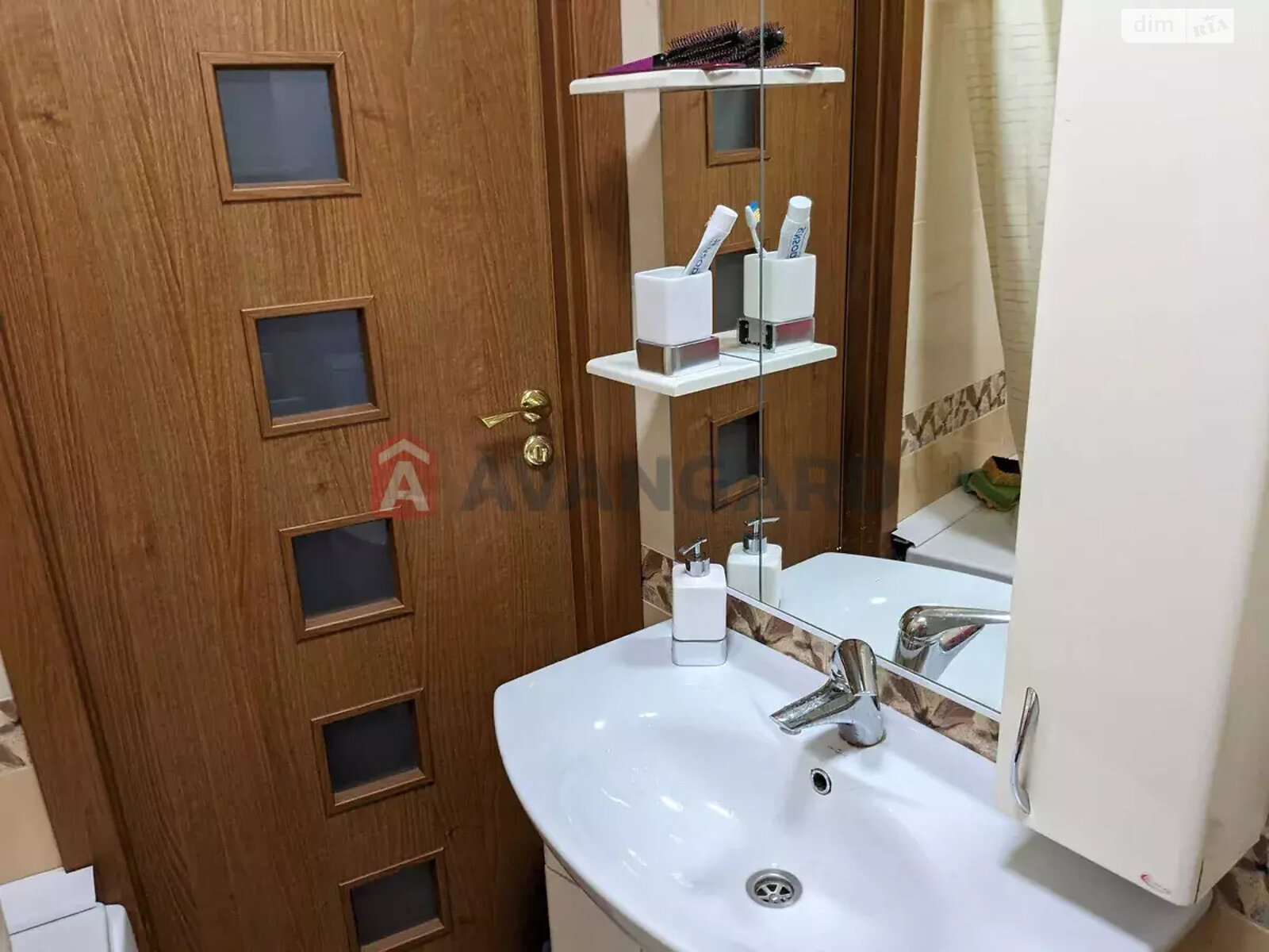 Продаж двокімнатної квартири в Дніпрі, на вул. Полігонна 18, район Соборний фото 1 Продаж двокімнатної квартири в Дніпрі, на вул. Полігонна 18, район Соборний фото 1