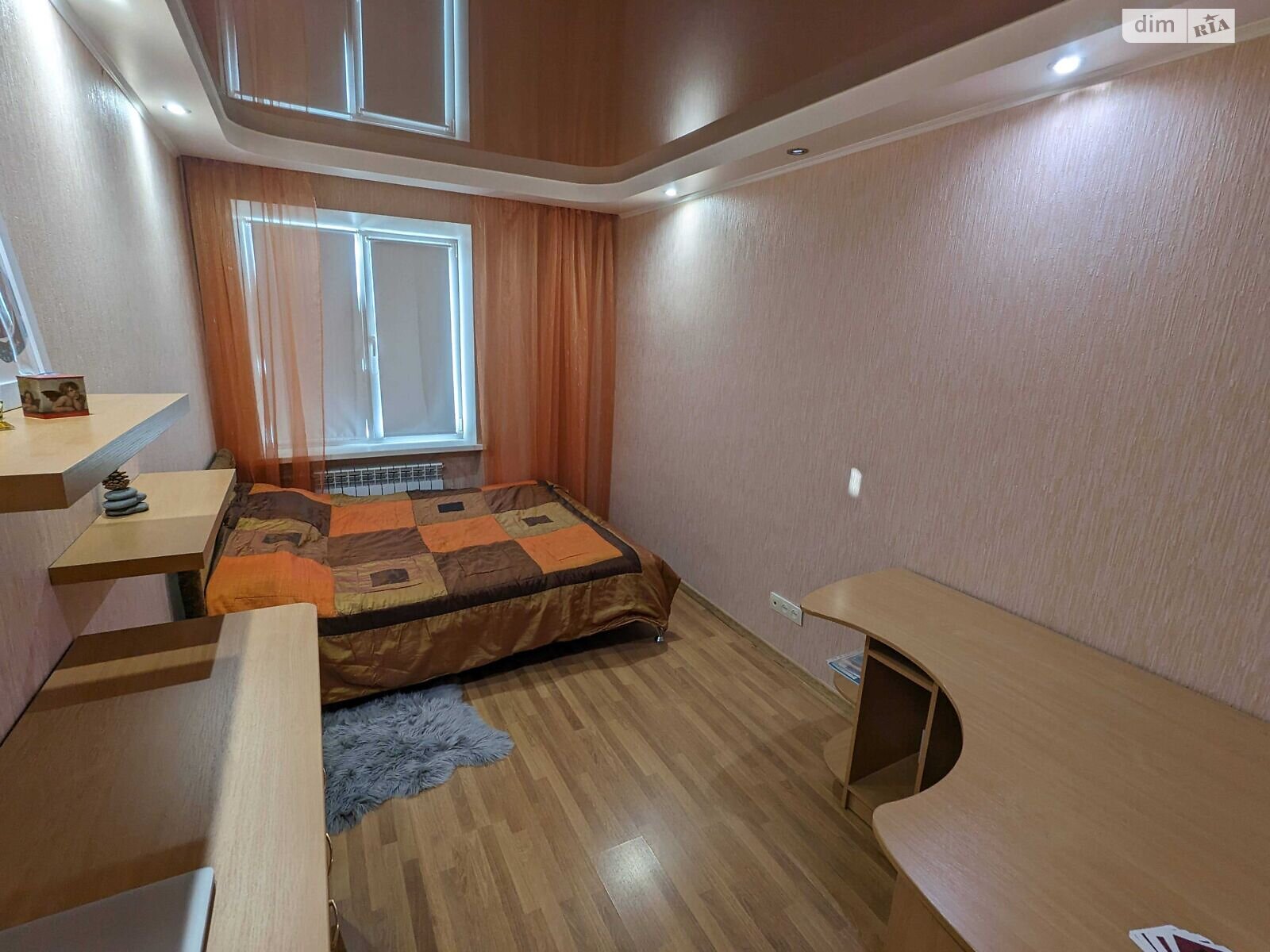 Продаж двокімнатної квартири в Дніпрі, на вул. Полігонна 18, район Соборний фото 1 Продаж двокімнатної квартири в Дніпрі, на вул. Полігонна 18, район Соборний фото 1