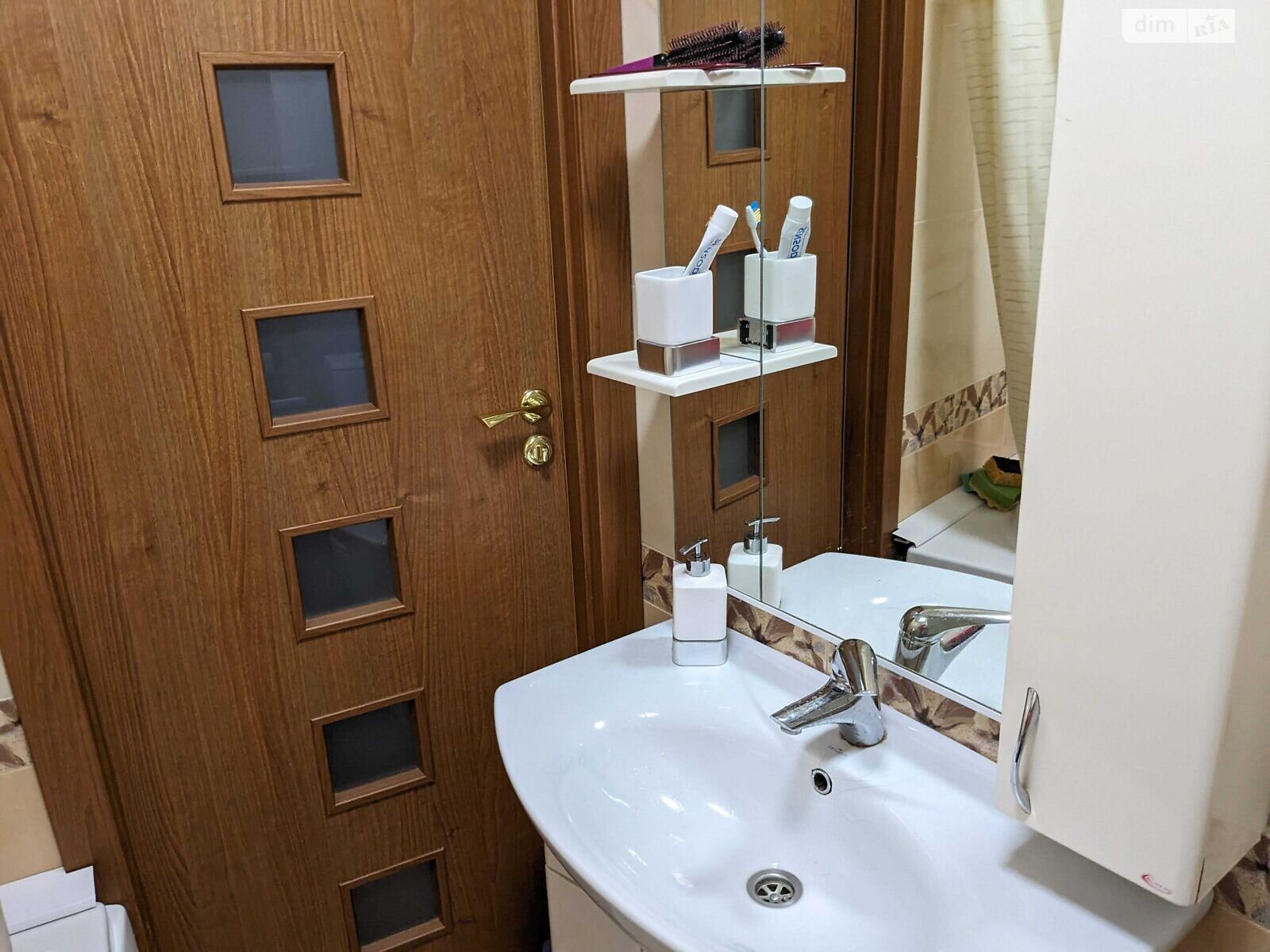Продаж двокімнатної квартири в Дніпрі, на вул. Полігонна 18, район Соборний фото 1 Продаж двокімнатної квартири в Дніпрі, на вул. Полігонна 18, район Соборний фото 1