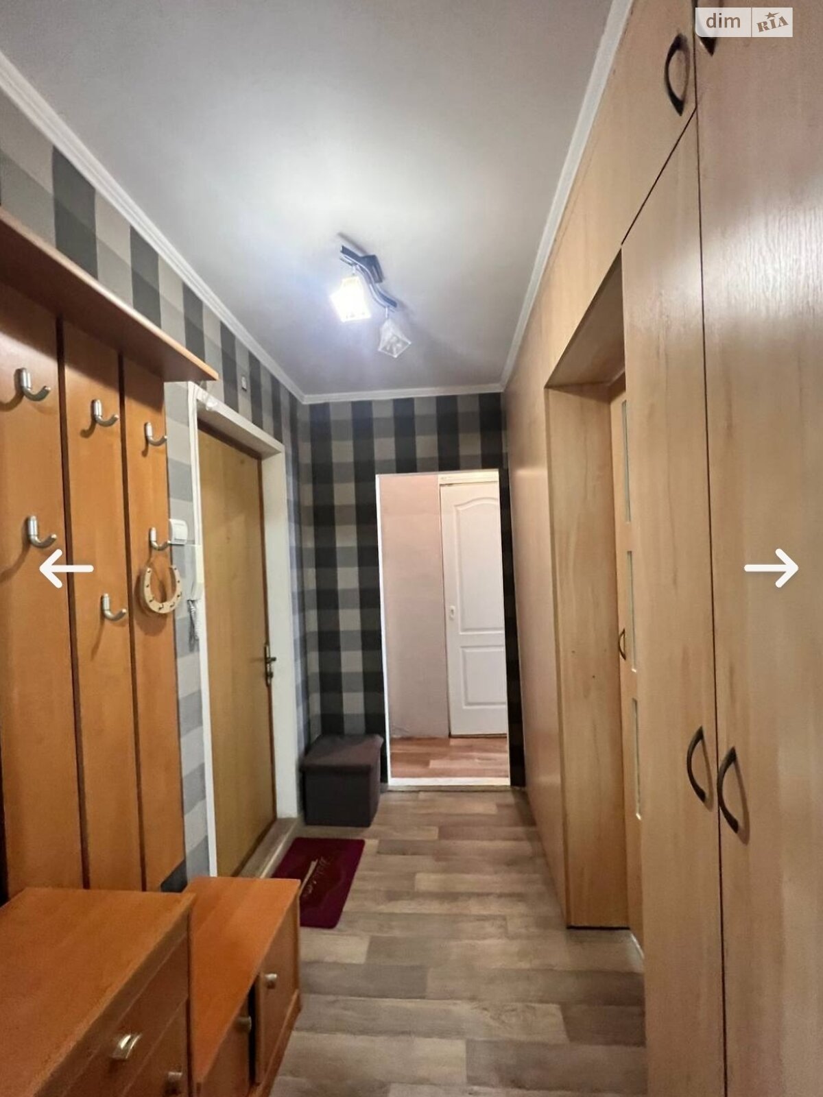 Продаж двокімнатної квартири в Дніпрі, на пров. Штабний, район Соборний фото 1 Продаж двокімнатної квартири в Дніпрі, на пров. Штабний, район Соборний фото 1