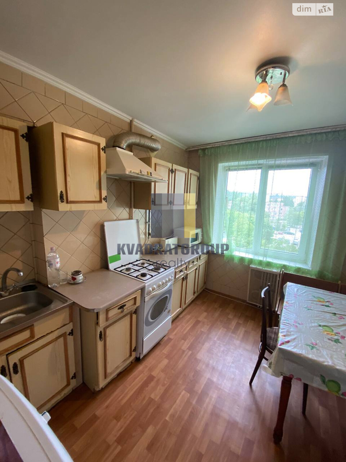 Продажа трехкомнатной квартиры в Днепре, на пер. Штабной 6, район Соборный фото 1 Продажа трехкомнатной квартиры в Днепре, на пер. Штабной 6, район Соборный фото 1