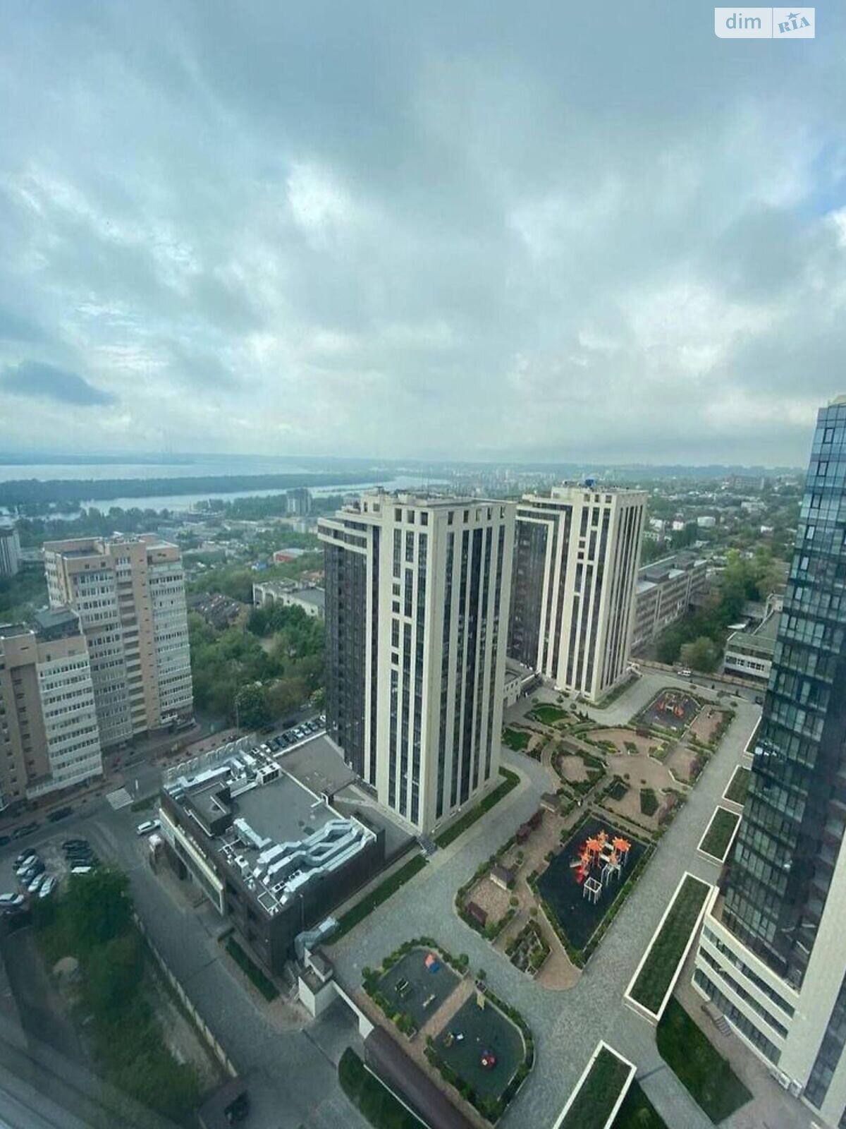 Продажа трехкомнатной квартиры в Днепре, на ул. Симферопольская 2П, район Соборный фото 1