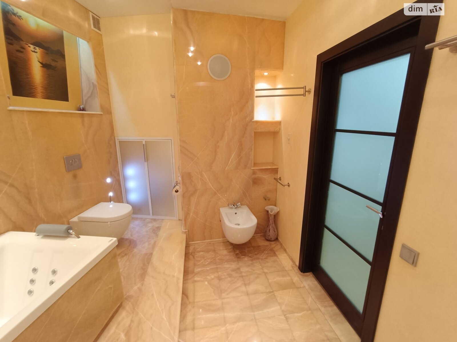 Продаж чотирикімнатної квартири в Дніпрі, на вул. Сімферопольська 11, район Соборний фото 1 Продаж чотирикімнатної квартири в Дніпрі, на вул. Сімферопольська 11, район Соборний фото 1