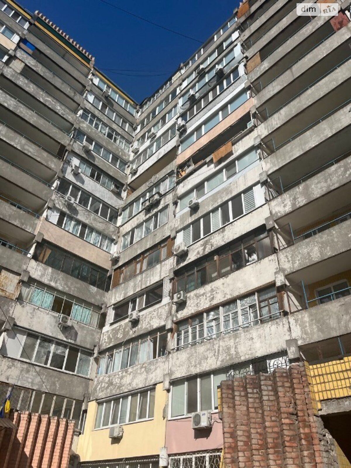 Продажа четырехкомнатной квартиры в Днепре, на бул. Славы 19, район Соборный фото 1