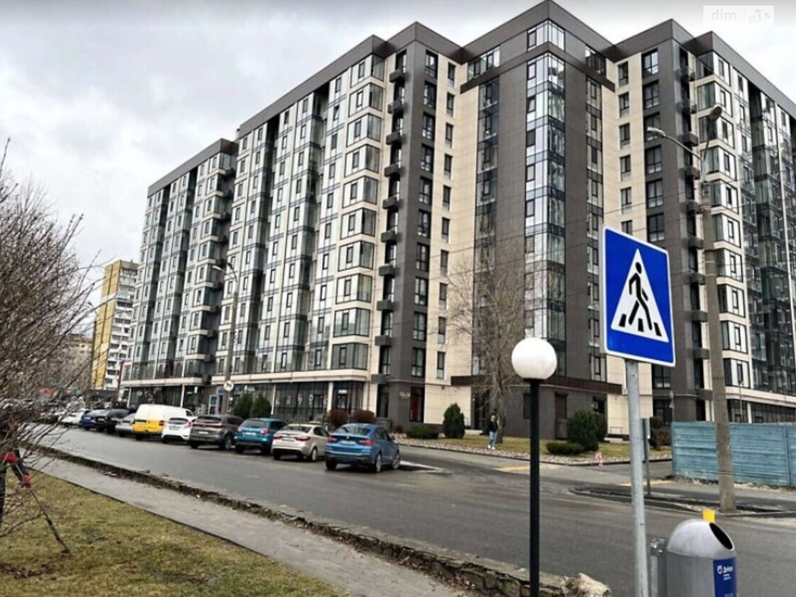 Продаж двокімнатної квартири в Дніпрі, на бул. Слави, район Соборний фото 1