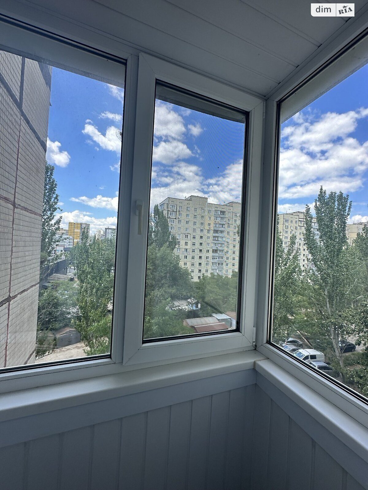 Продаж трикімнатної квартири в Дніпрі, на бул. Слави 3, район Соборний фото 1 Продаж трикімнатної квартири в Дніпрі, на бул. Слави 3, район Соборний фото 1