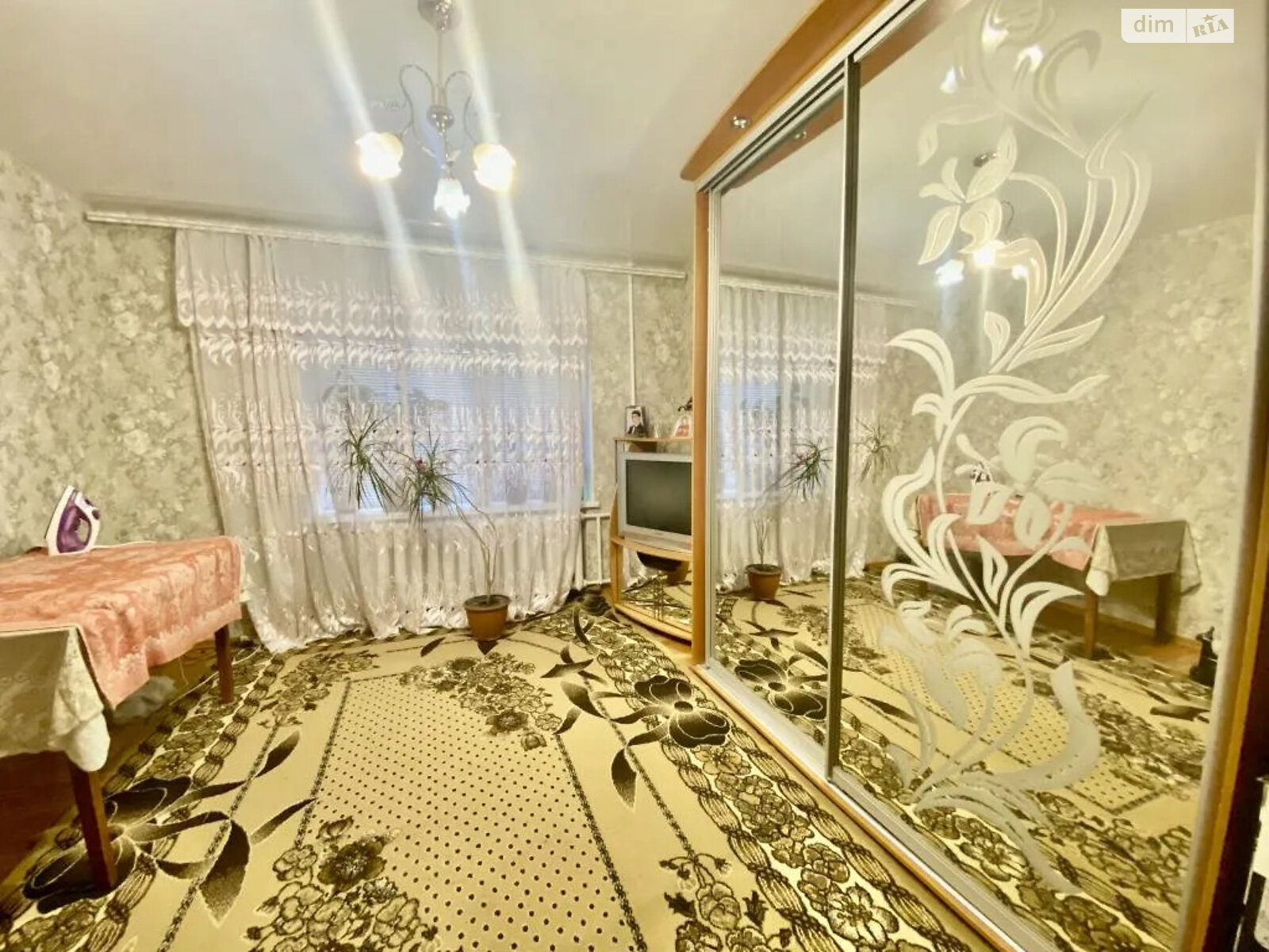 Продаж чотирикімнатної квартири в Дніпрі, на просп. Праці, район Соборний фото 1 Продаж чотирикімнатної квартири в Дніпрі, на просп. Праці, район Соборний фото 1