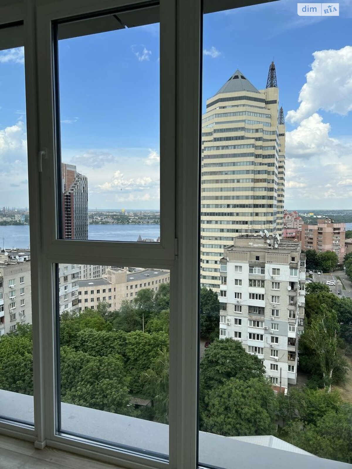 Продаж трикімнатної квартири в Дніпрі, на вул. Вернадського Володимира 29К, район Соборний фото 1 Продаж трикімнатної квартири в Дніпрі, на вул. Вернадського Володимира 29К, район Соборний фото 1