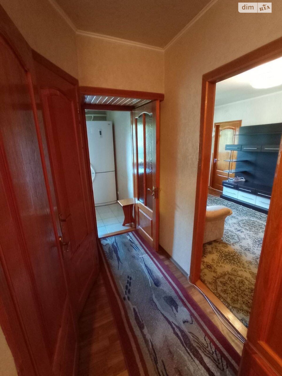 Продаж трикімнатної квартири в Дніпрі, на вул. Високовольтна 81, район Соборний фото 1 Продаж трикімнатної квартири в Дніпрі, на вул. Високовольтна 81, район Соборний фото 1