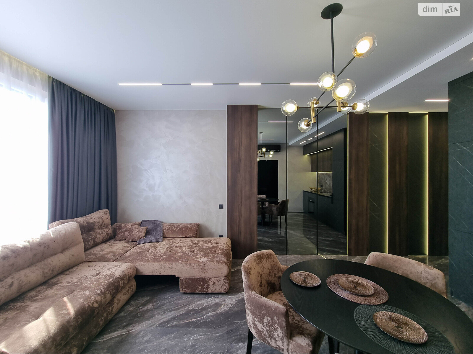 Продажа трехкомнатной квартиры в Днепре, на ул. Южная 51Л, район Соборный фото 1 Продажа трехкомнатной квартиры в Днепре, на ул. Южная 51Л, район Соборный фото 1