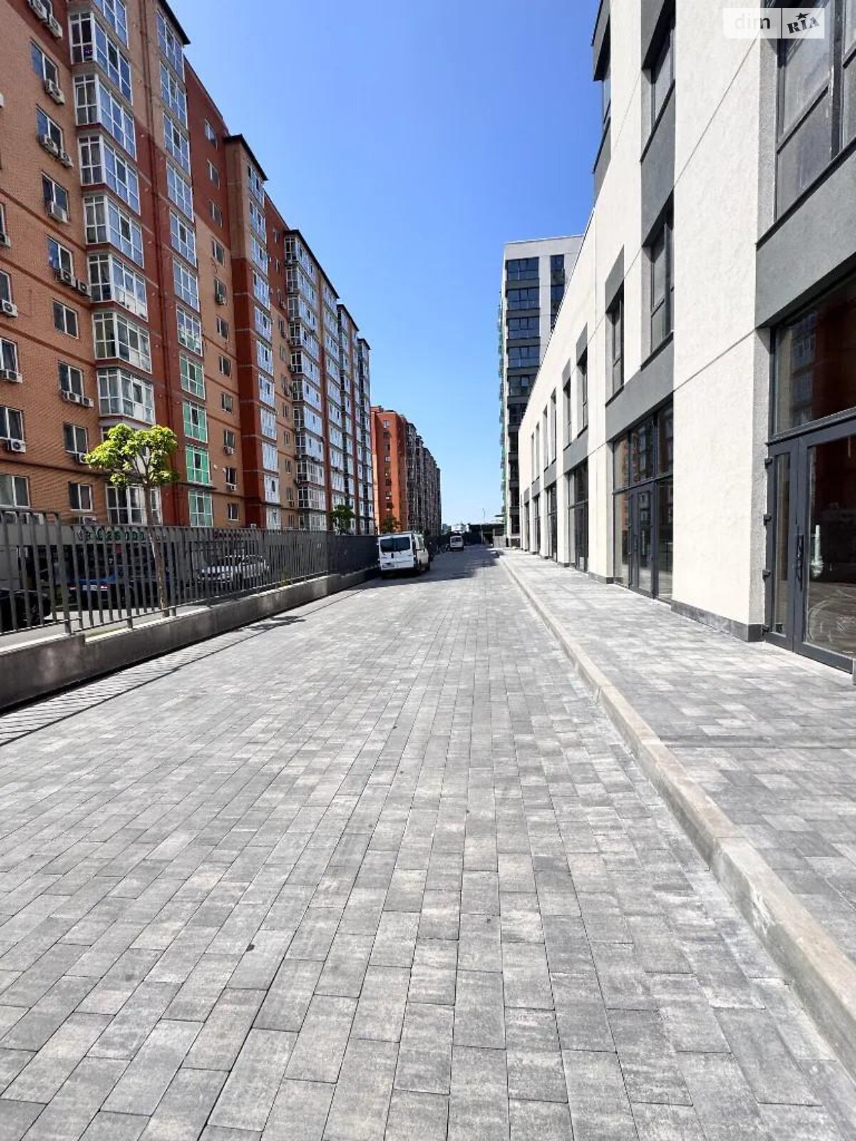 Продажа трехкомнатной квартиры в Днепре, на шоссе Запорожское 25, район Соборный фото 1 Продажа трехкомнатной квартиры в Днепре, на шоссе Запорожское 25, район Соборный фото 1