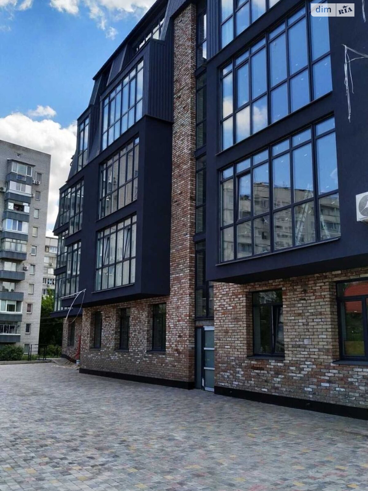 Продажа двухкомнатной квартиры в Днепре, на пер. Земледельческий 25, район Соборный фото 1 Продажа двухкомнатной квартиры в Днепре, на пер. Земледельческий 25, район Соборный фото 1