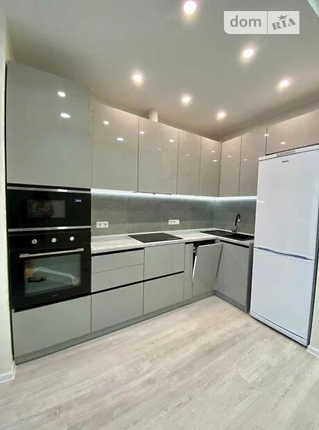 Продажа двухкомнатной квартиры в Днепре, на Моссаковского В. ул. 7 район Соборный фото 1 Продажа двухкомнатной квартиры в Днепре, на Моссаковского В. ул. 7 район Соборный фото 1