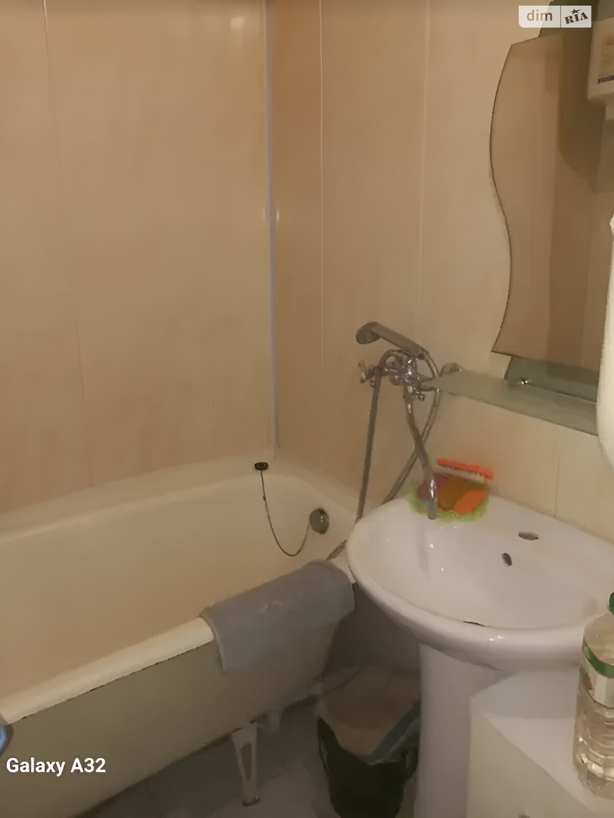 Продажа трехкомнатной квартиры в Днепре, на пер. Экипажный 10, район Сокол фото 1 Продажа трехкомнатной квартиры в Днепре, на пер. Экипажный 10, район Сокол фото 1