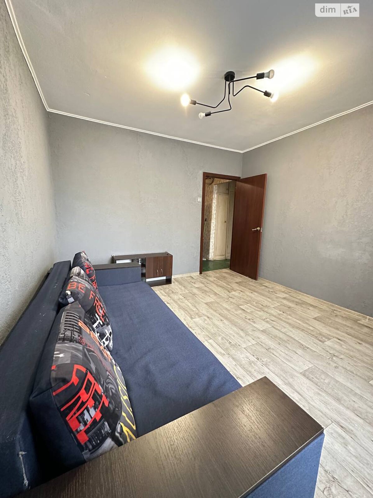 Продажа двухкомнатной квартиры в Днепре, на пер. Экипажный 12, район Сокол фото 1 Продажа двухкомнатной квартиры в Днепре, на пер. Экипажный 12, район Сокол фото 1