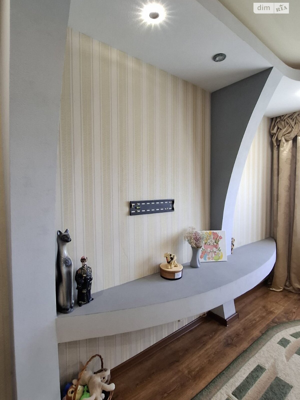 Продажа трехкомнатной квартиры в Днепре, на ул. Космическая 29, район Сокол фото 1 Продажа трехкомнатной квартиры в Днепре, на ул. Космическая 29, район Сокол фото 1