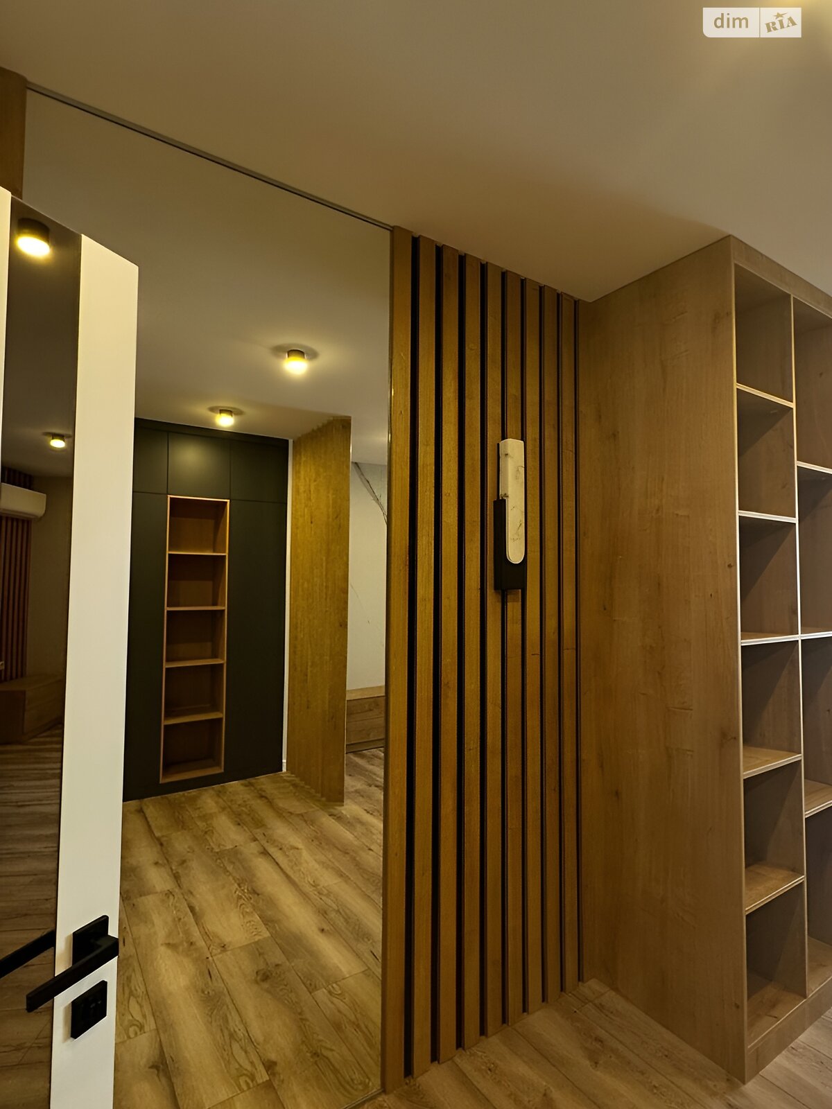 Продажа двухкомнатной квартиры в Днепре, на бул. Славы 45Д, район Сокол фото 1 Продажа двухкомнатной квартиры в Днепре, на бул. Славы 45Д, район Сокол фото 1