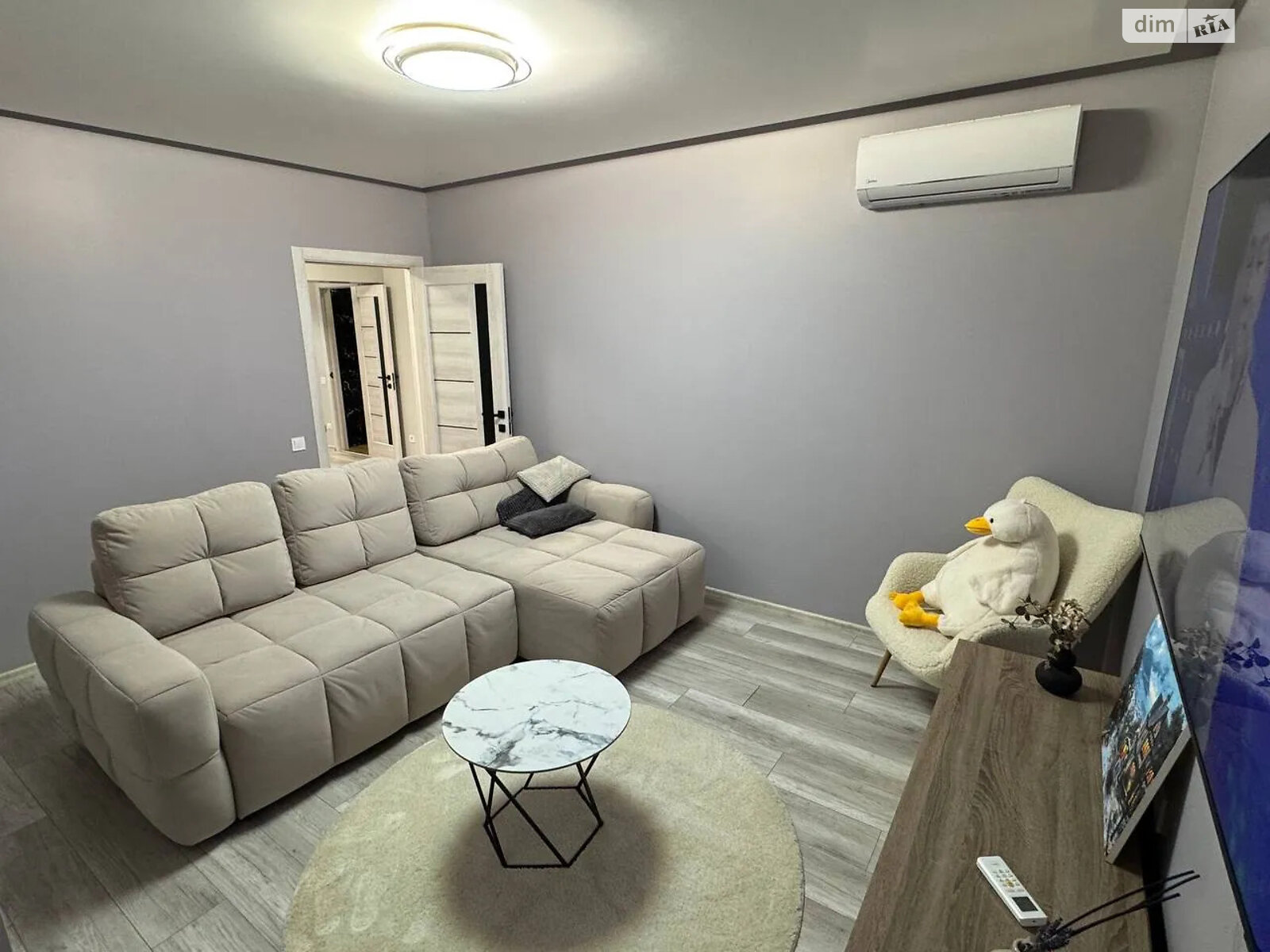 Продажа трехкомнатной квартиры в Днепре, на бул. Славы 45Б, район Сокол фото 1 Продажа трехкомнатной квартиры в Днепре, на бул. Славы 45Б, район Сокол фото 1