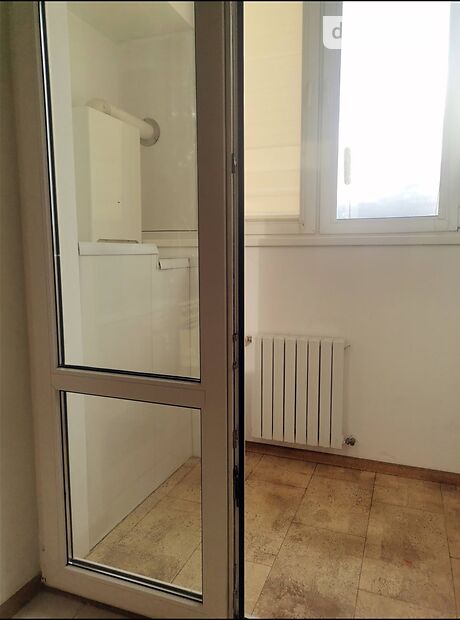 Продаж п`ятикімнатної квартири в Дніпрі на пров. Любарського 36 район Сонячний фото 1 Продаж п`ятикімнатної квартири в Дніпрі на пров. Любарського 36 район Сонячний фото 1