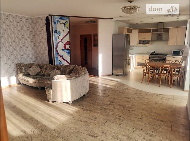 Продаж п`ятикімнатної квартири в Дніпрі на пров. Любарського 36 район Сонячний фото 1 Продаж п`ятикімнатної квартири в Дніпрі на пров. Любарського 36 район Сонячний фото 1