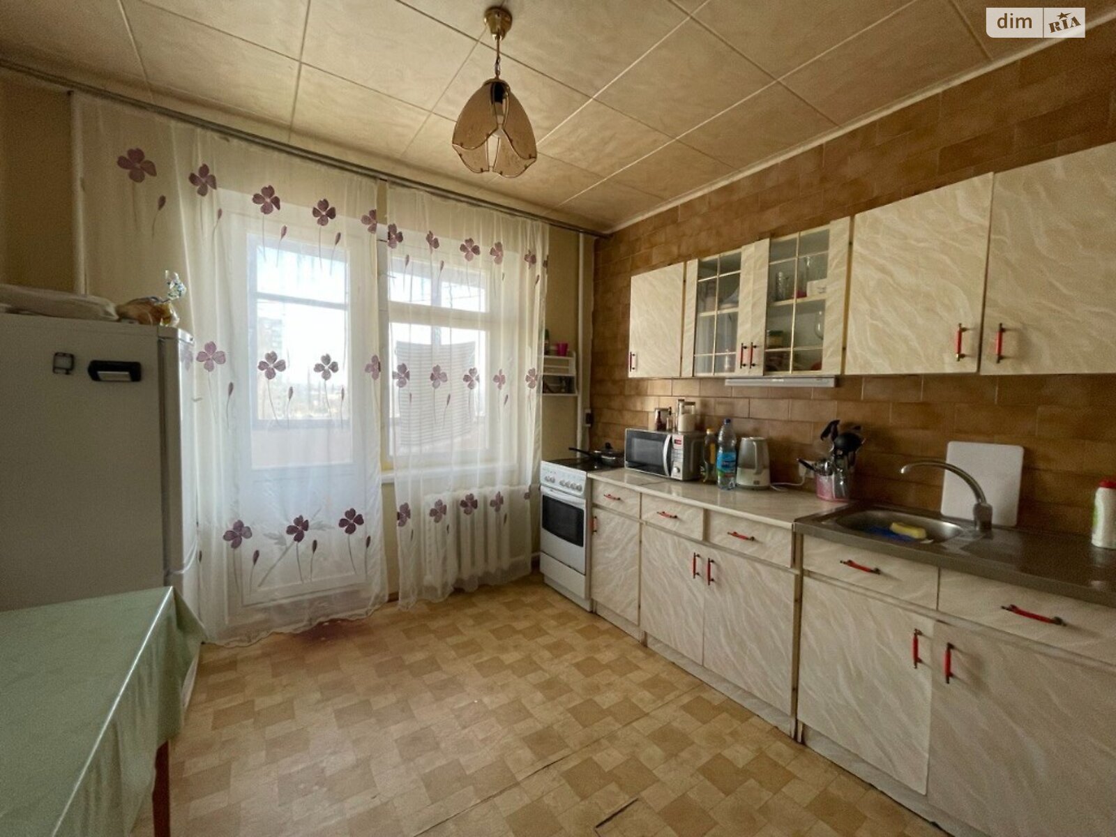 Продажа двухкомнатной квартиры в Днепре, на ул. Малиновского Маршала 44, район Солнечный фото 1