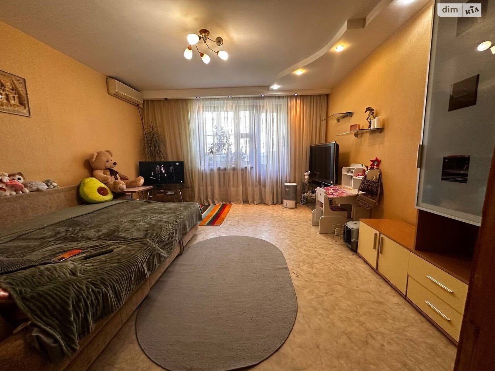 Продаж чотирикімнатної квартири в Дніпрі, на вул. Прогресивна 3, район Сонячний фото 1 Продаж чотирикімнатної квартири в Дніпрі, на вул. Прогресивна 3, район Сонячний фото 1