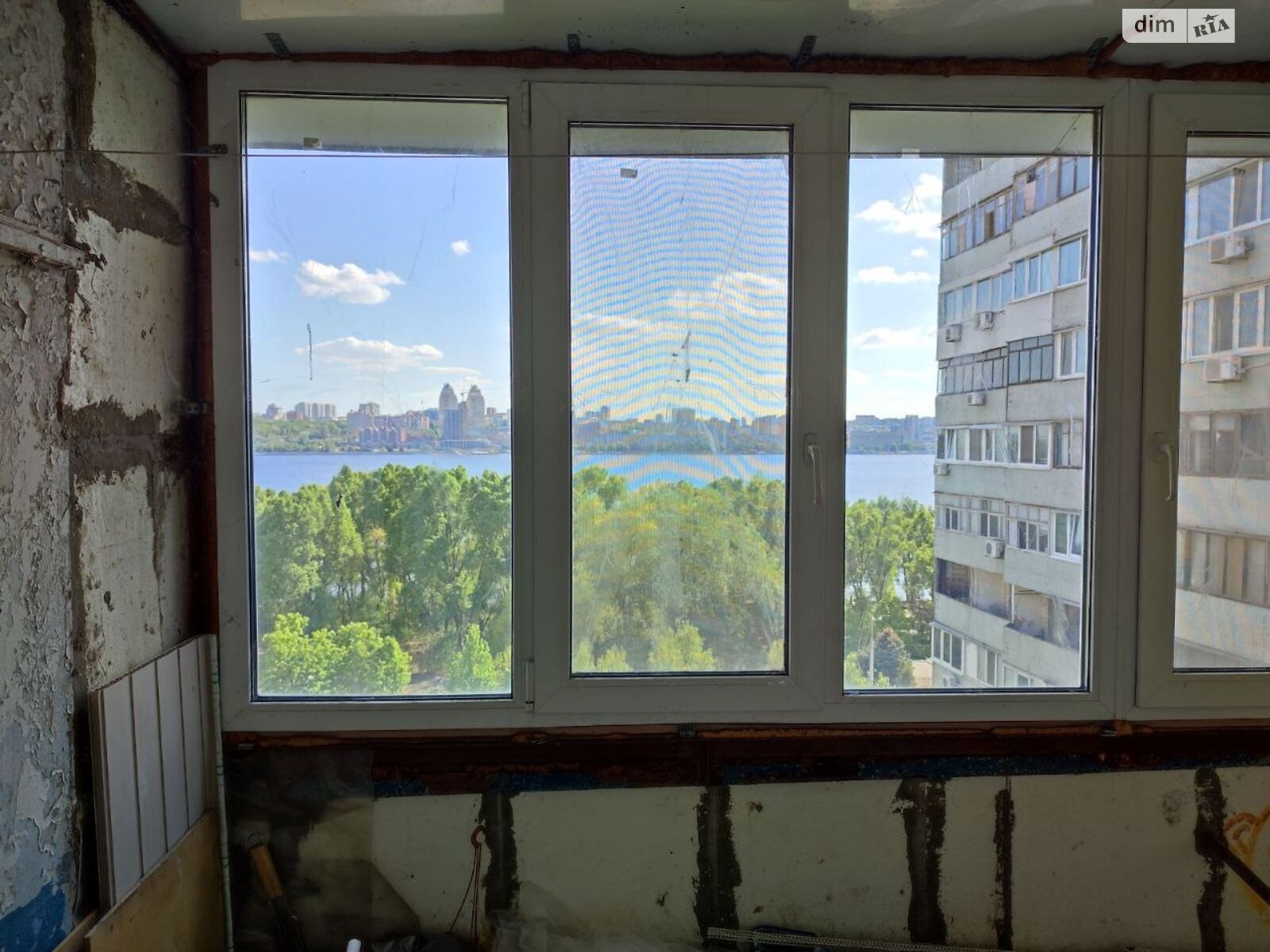 Продажа трехкомнатной квартиры в Днепре, на ул. Солнечная Набережная 36, район Солнечный фото 1 Продажа трехкомнатной квартиры в Днепре, на ул. Солнечная Набережная 36, район Солнечный фото 1