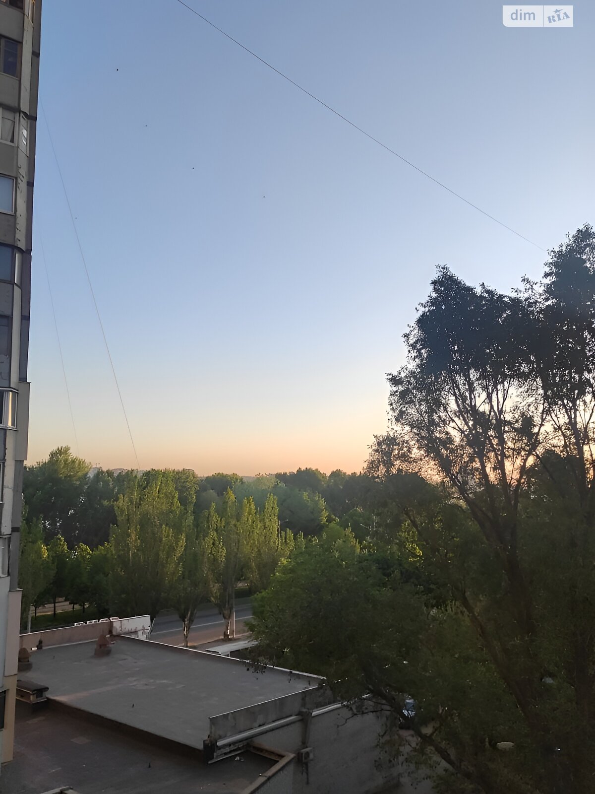 Продаж трикімнатної квартири в Дніпрі, на вул. Сонячна Набережна, район Сонячний фото 1 Продаж трикімнатної квартири в Дніпрі, на вул. Сонячна Набережна, район Сонячний фото 1