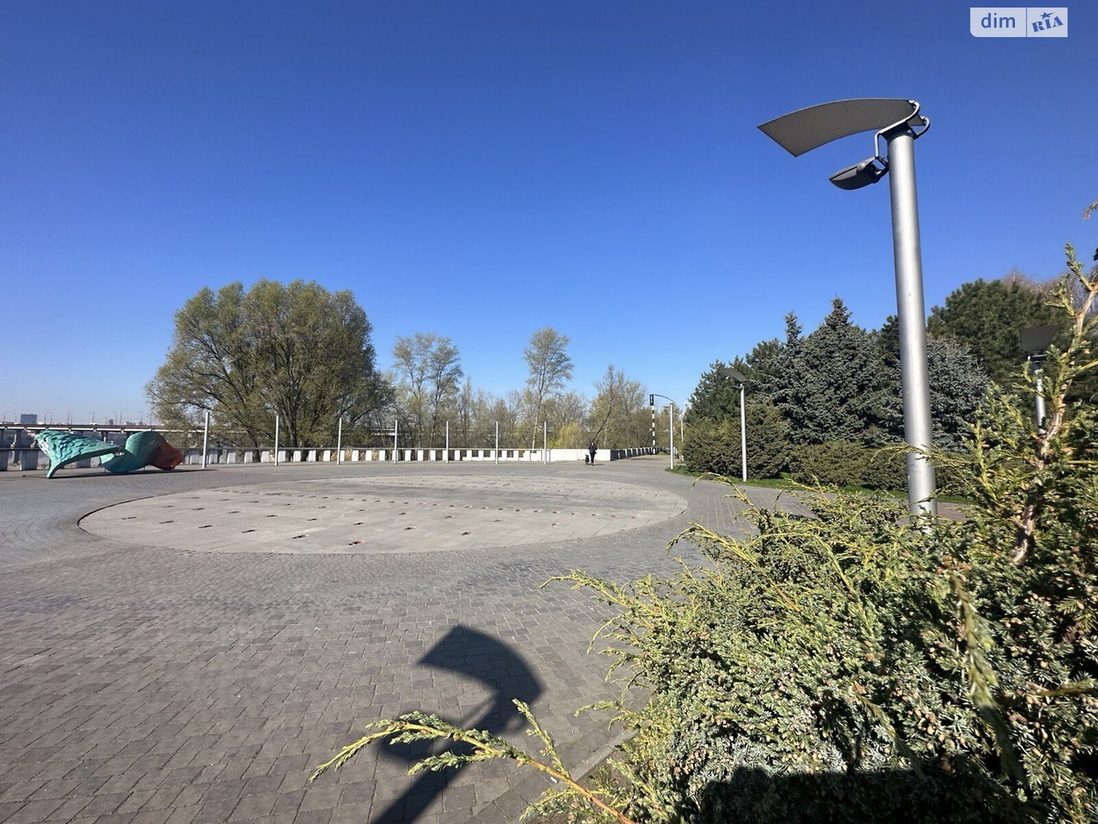 Продаж двокімнатної квартири в Дніпрі, на вул. Сонячна Набережна 8, район Сонячний фото 1 Продаж двокімнатної квартири в Дніпрі, на вул. Сонячна Набережна 8, район Сонячний фото 1