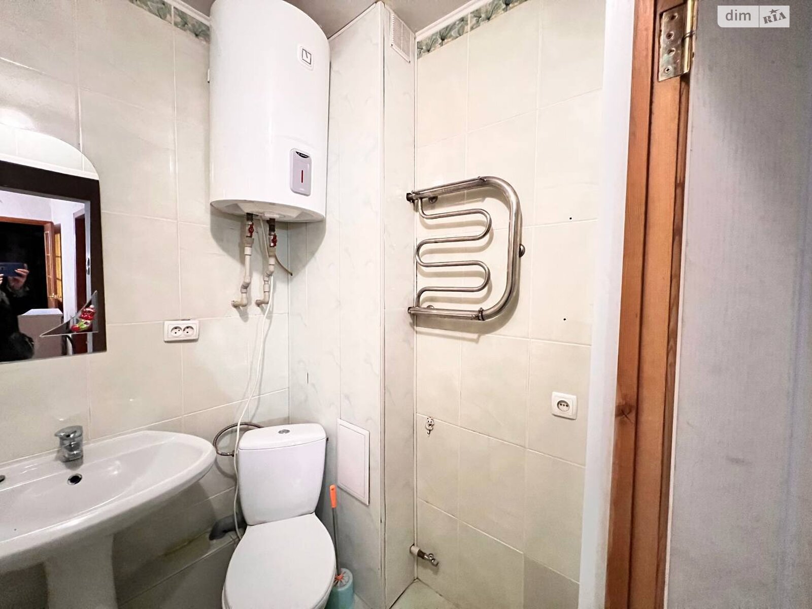 Продажа двухкомнатной квартиры в Днепре, на ул. Солнечная Набережная 14, район Солнечный фото 1 Продажа двухкомнатной квартиры в Днепре, на ул. Солнечная Набережная 14, район Солнечный фото 1