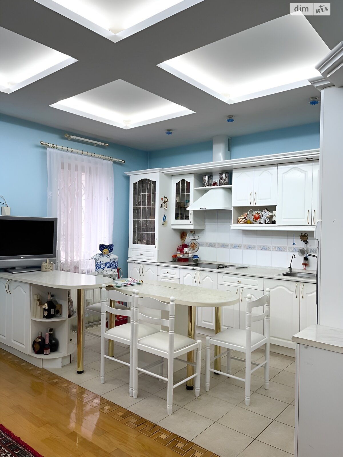 Продажа четырехкомнатной квартиры в Днепре, на ул. Старокозацкая 40, фото 1 Продажа четырехкомнатной квартиры в Днепре, на ул. Старокозацкая 40, фото 1