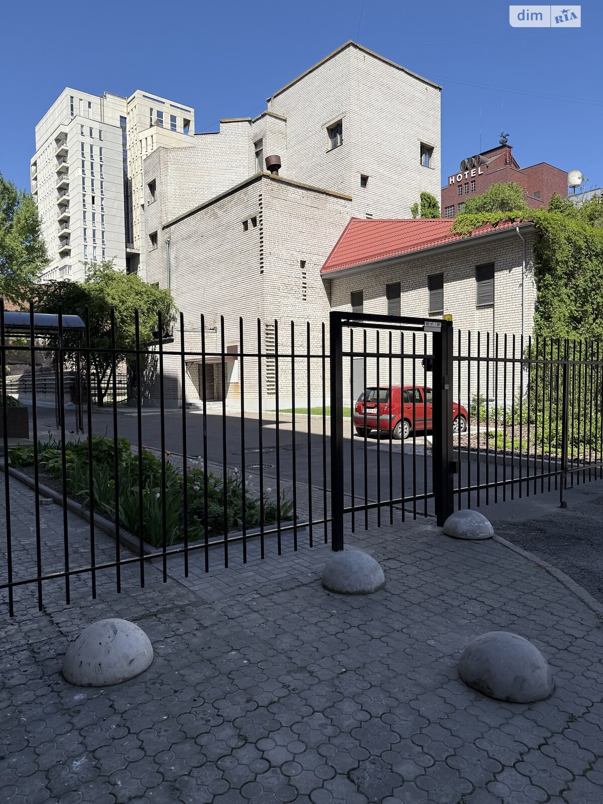 Продажа четырехкомнатной квартиры в Днепре, на ул. Старокозацкая 40, фото 1 Продажа четырехкомнатной квартиры в Днепре, на ул. Старокозацкая 40, фото 1