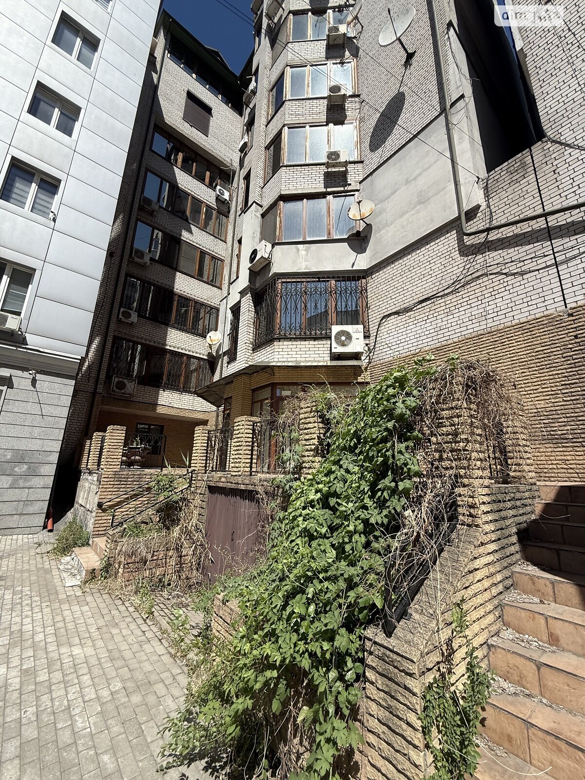 Продажа четырехкомнатной квартиры в Днепре, на ул. Старокозацкая 40, фото 1 Продажа четырехкомнатной квартиры в Днепре, на ул. Старокозацкая 40, фото 1