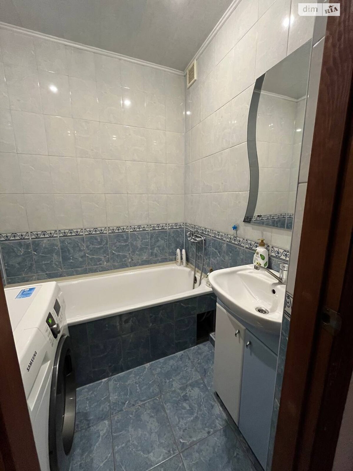 Продажа трехкомнатной квартиры в Слобожанском, на ул. Совхозная 68, фото 1 Продажа трехкомнатной квартиры в Слобожанском, на ул. Совхозная 68, фото 1