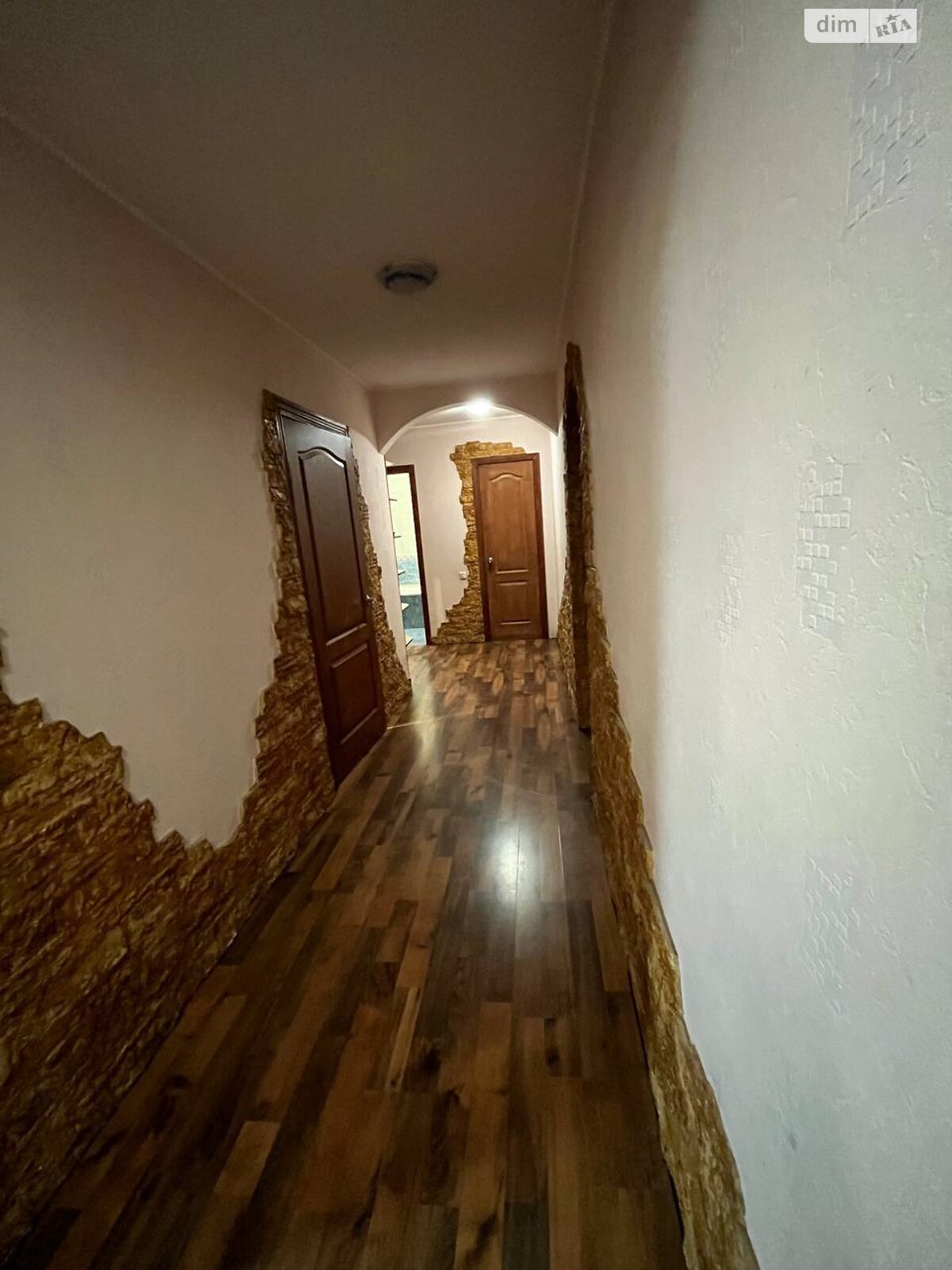 Продажа трехкомнатной квартиры в Слобожанском, на ул. Совхозная 68, фото 1 Продажа трехкомнатной квартиры в Слобожанском, на ул. Совхозная 68, фото 1