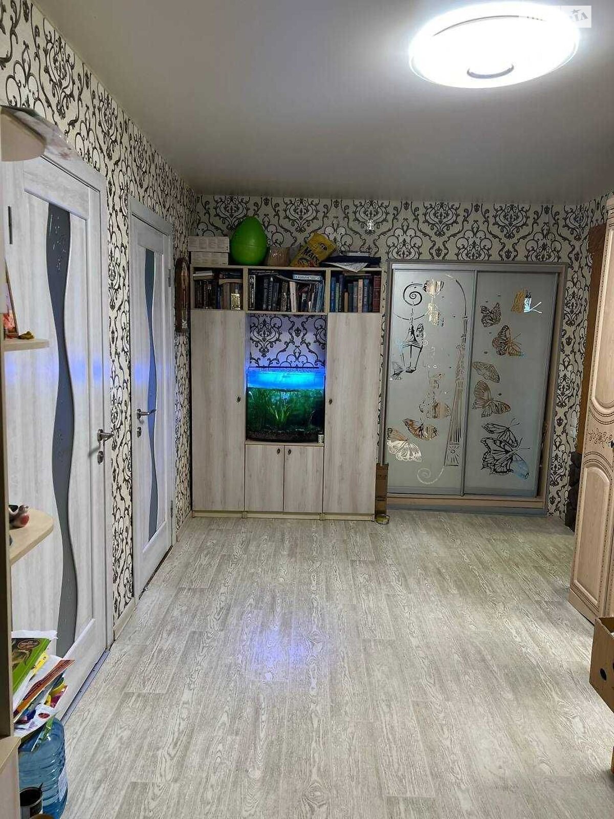 Продаж трикімнатної квартири в Дніпрі, на вул. Привокзальна 2, район Таромське фото 1 Продаж трикімнатної квартири в Дніпрі, на вул. Привокзальна 2, район Таромське фото 1