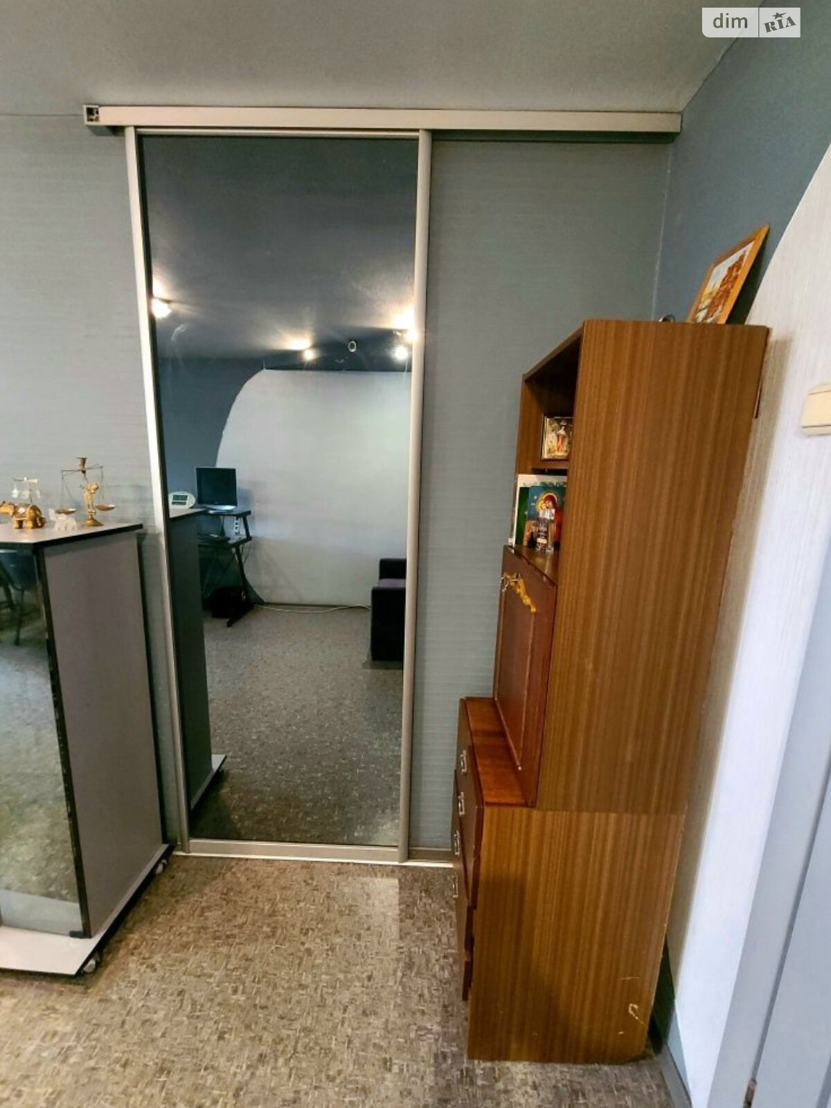 Продажа трехкомнатной квартиры в Днепре, на ул. Алана Шепарда 9, район Титовая фото 1 Продажа трехкомнатной квартиры в Днепре, на ул. Алана Шепарда 9, район Титовая фото 1