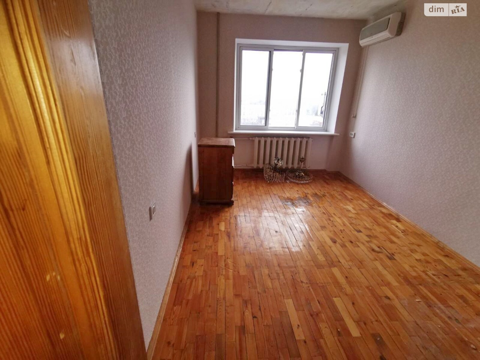 Продаж чотирикімнатної квартири в Дніпрі, на вул. Алана Шепарда, район Титова фото 1 Продаж чотирикімнатної квартири в Дніпрі, на вул. Алана Шепарда, район Титова фото 1
