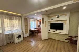 Продажа трехкомнатной квартиры в Днепре, на ул. Независимости, район Титовая фото 2