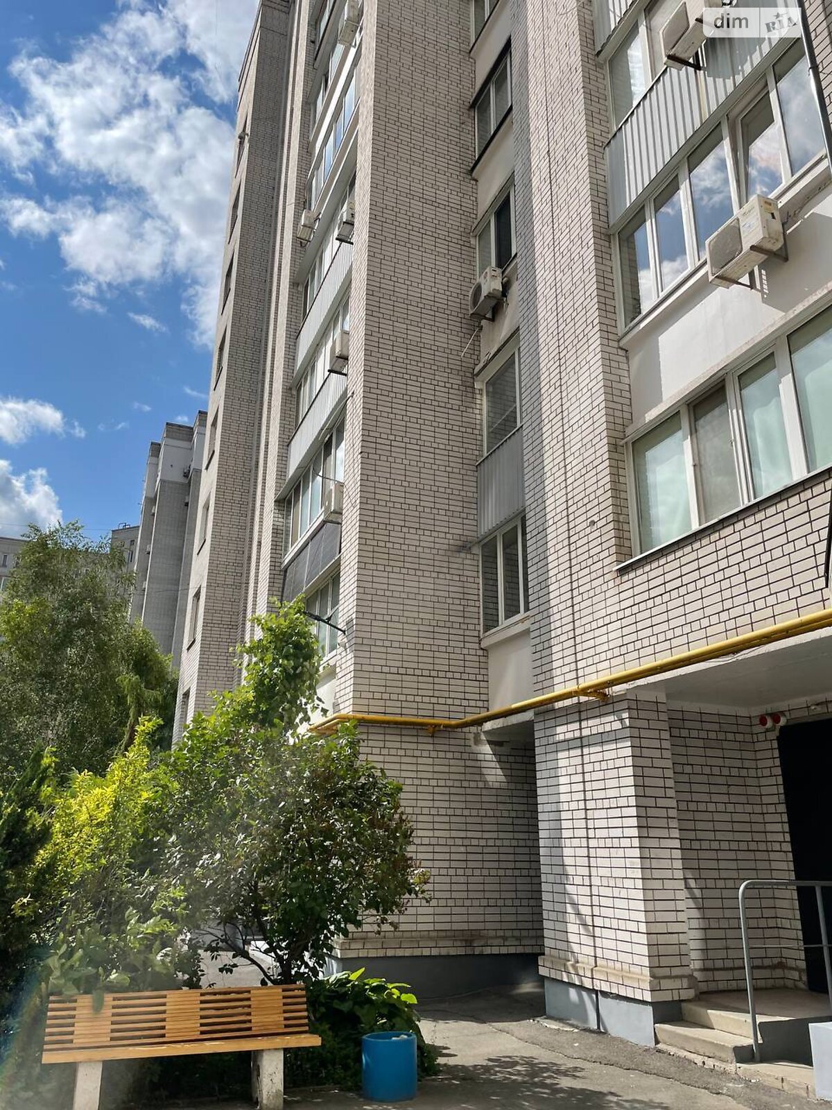 Продаж трикімнатної квартири в Дніпрі, на вул. Литовська 1, район Титова фото 1 Продаж трикімнатної квартири в Дніпрі, на вул. Литовська 1, район Титова фото 1