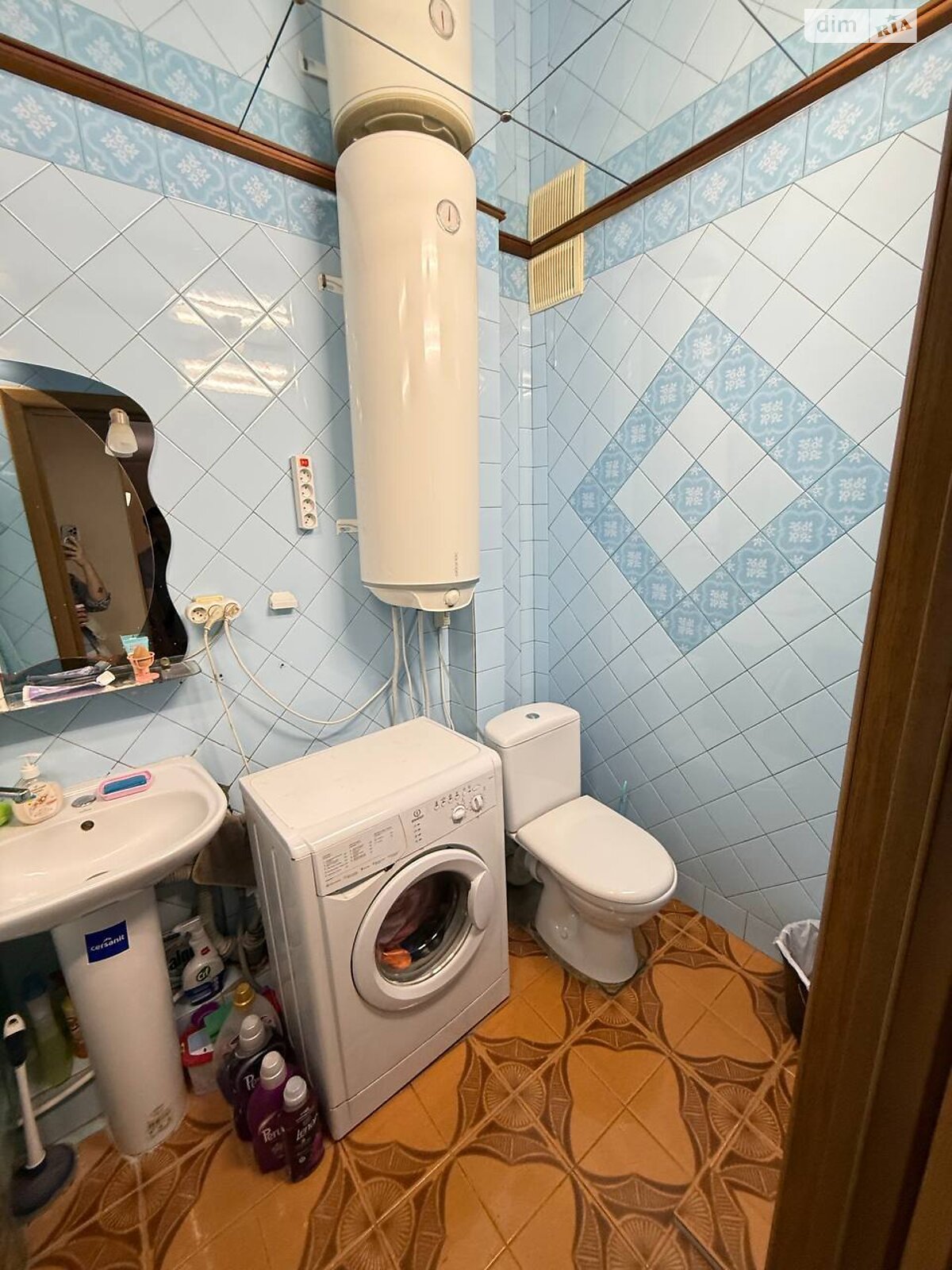 Продаж двокімнатної квартири в Дніпрі, на вул. Новокримська 5, район Титова фото 1 Продаж двокімнатної квартири в Дніпрі, на вул. Новокримська 5, район Титова фото 1