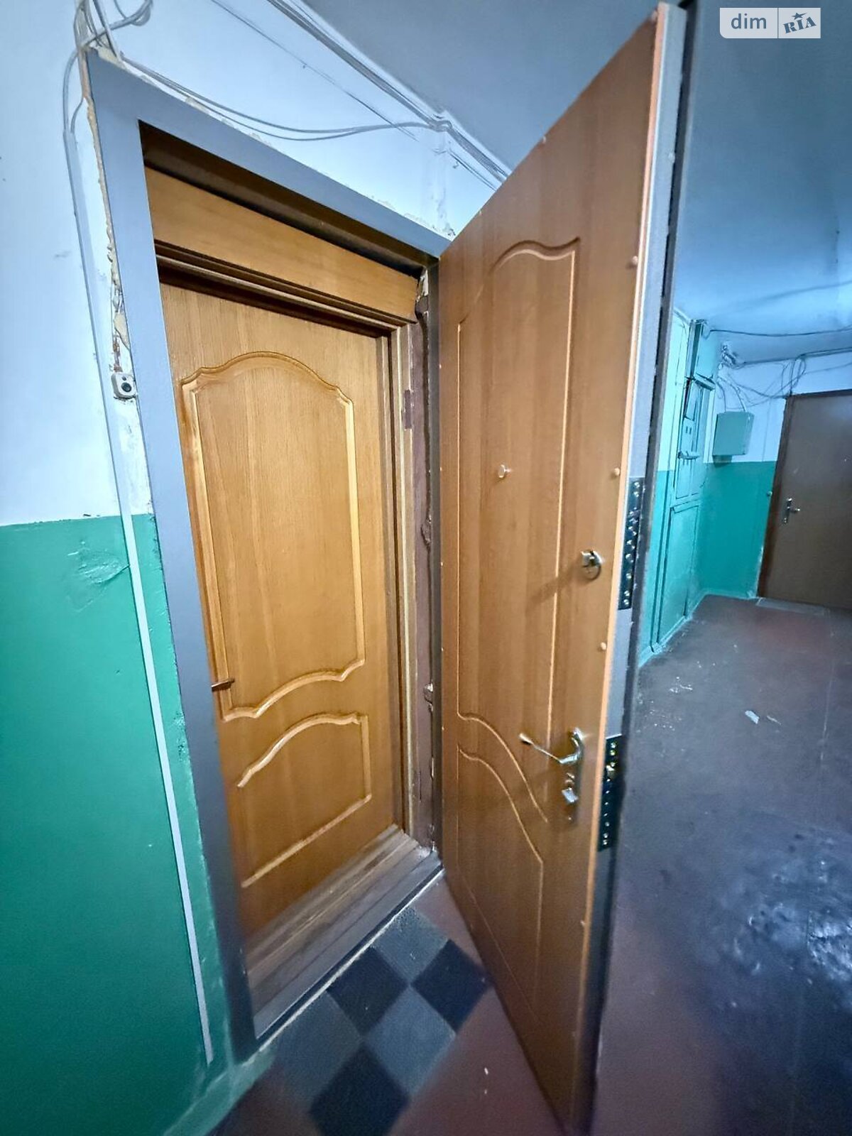 Продаж двокімнатної квартири в Дніпрі, на вул. Новокримська 5, район Титова фото 1 Продаж двокімнатної квартири в Дніпрі, на вул. Новокримська 5, район Титова фото 1