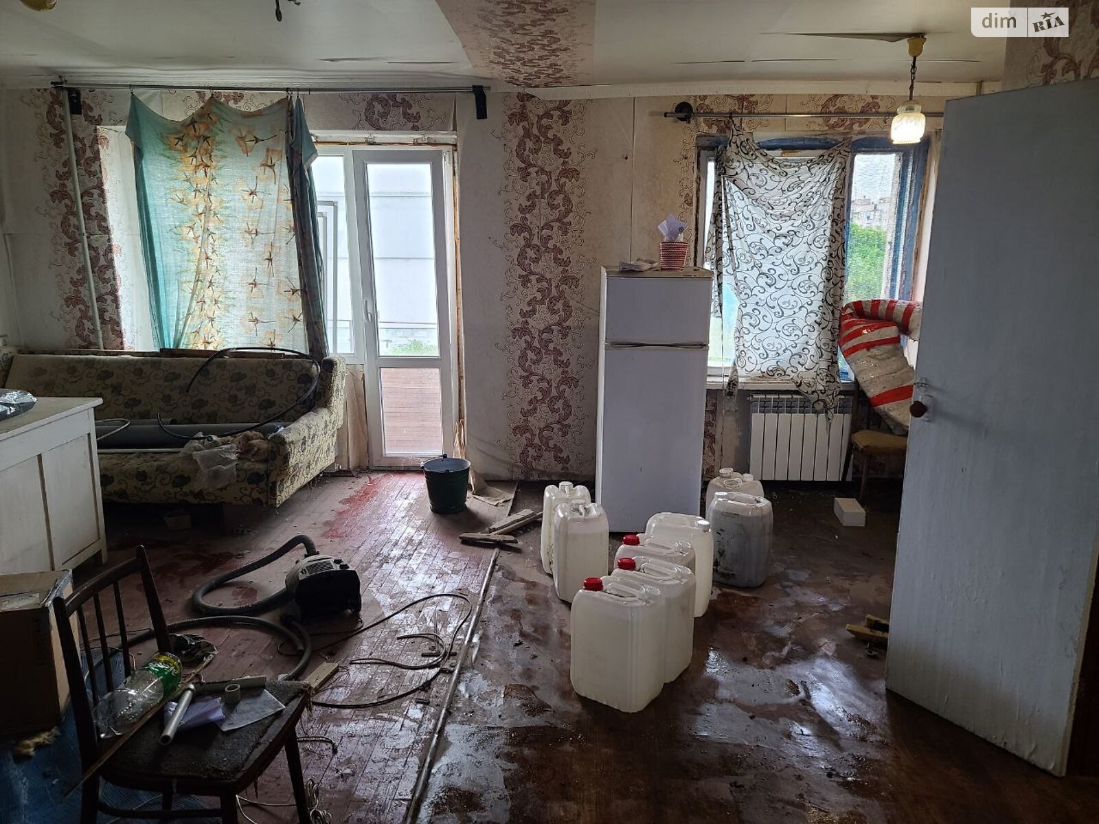Продаж трикімнатної квартири в Дніпрі, на вул. Будівельників 14, кв. 108, район Титова фото 1 Продаж трикімнатної квартири в Дніпрі, на вул. Будівельників 14, кв. 108, район Титова фото 1