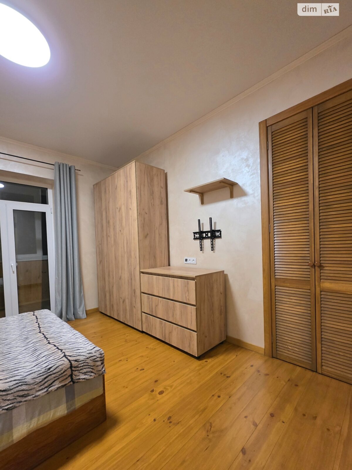 Продажа двухкомнатной квартиры в Днепре, на ул. Строителей 28, район Титовая фото 1