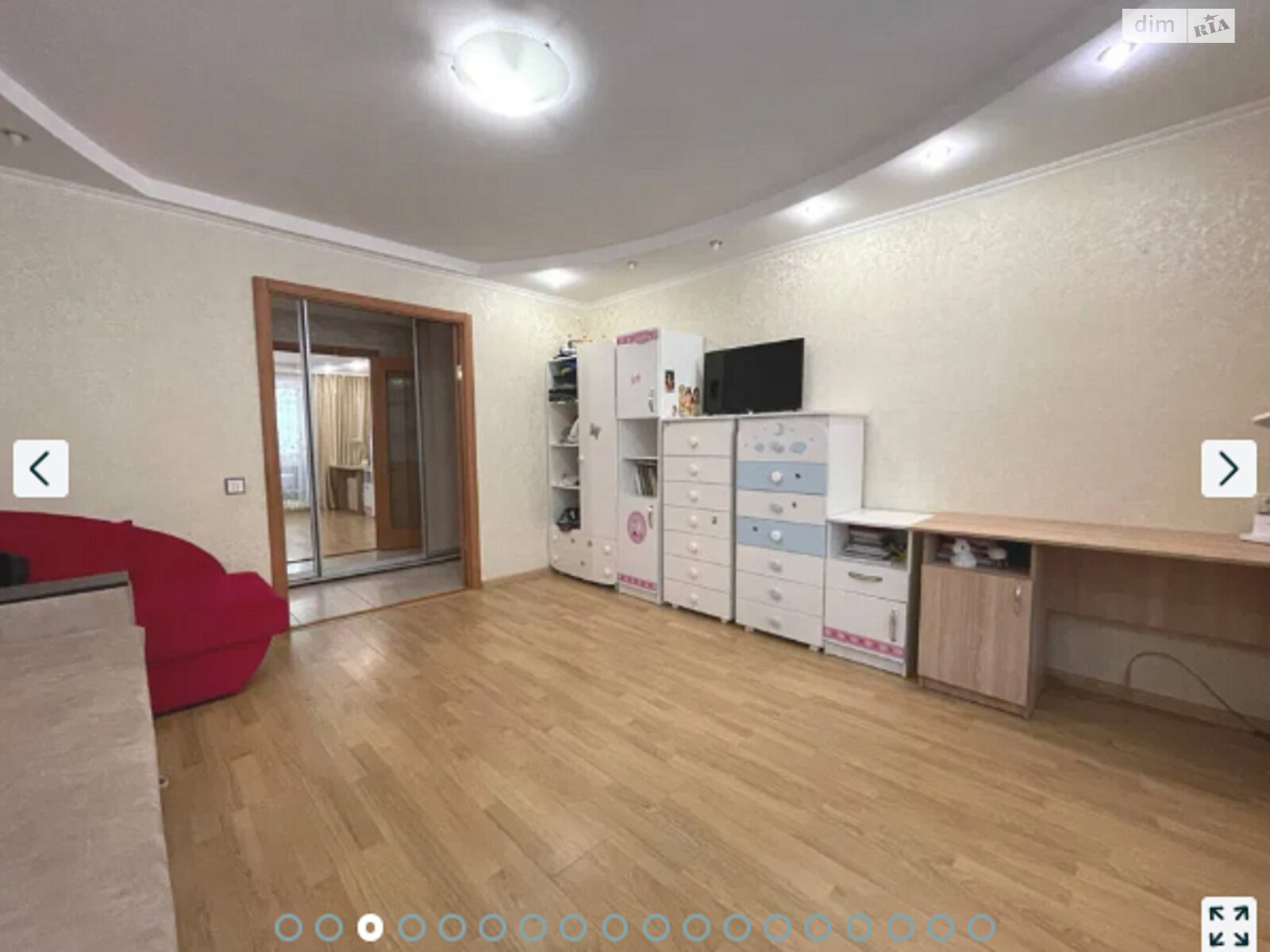 Продаж трикімнатної квартири в Дніпрі, на вул. Янгеля Академіка 22, район Титова фото 1 Продаж трикімнатної квартири в Дніпрі, на вул. Янгеля Академіка 22, район Титова фото 1
