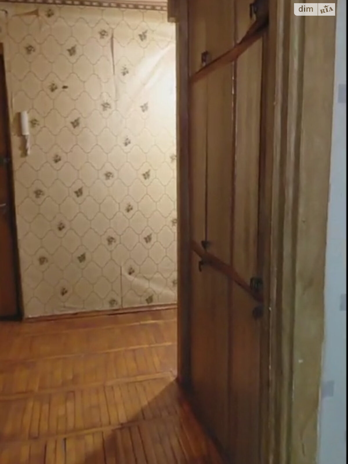 Продажа двухкомнатной квартиры в Днепре, на мас. Тополь-1 3, фото 1 Продажа двухкомнатной квартиры в Днепре, на мас. Тополь-1 3, фото 1