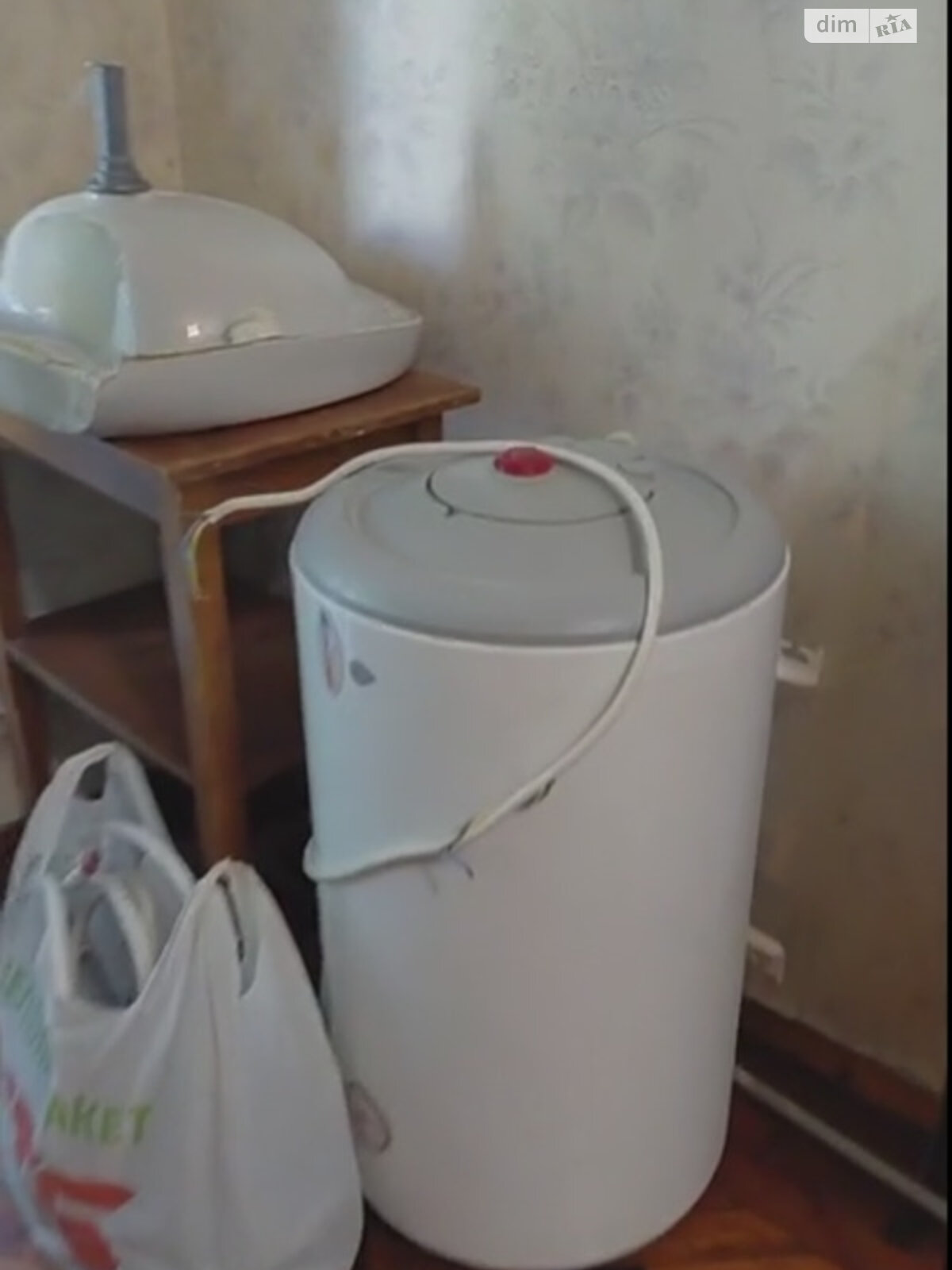Продажа двухкомнатной квартиры в Днепре, на мас. Тополь-1 3, фото 1 Продажа двухкомнатной квартиры в Днепре, на мас. Тополь-1 3, фото 1